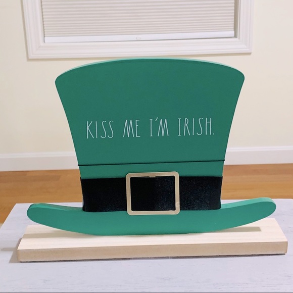 Rae Dunn KISS ME I’M IRISH sign